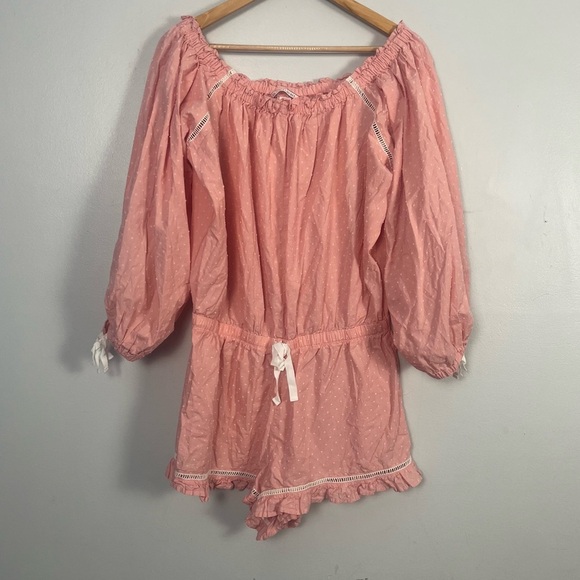 Victoria's Secret Pink Textured Dot Off Shoulder Romper Shorts  size large - Picture 1 of 6